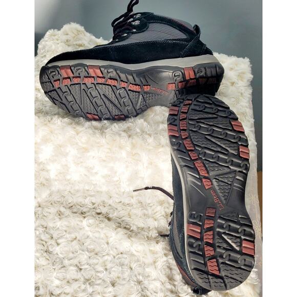 L.L.Bean Womens Black Winter Hiking Boots Size 7.5 Hiking Normcore Preppy sports - Picture 6 of 8